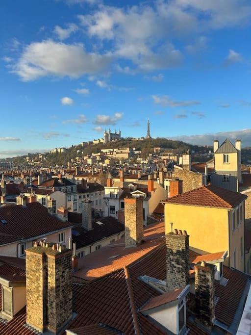 Mirador T2 Ensoleille Place Des Terreaux Vue Fourviere Lyon Dış mekan fotoğraf